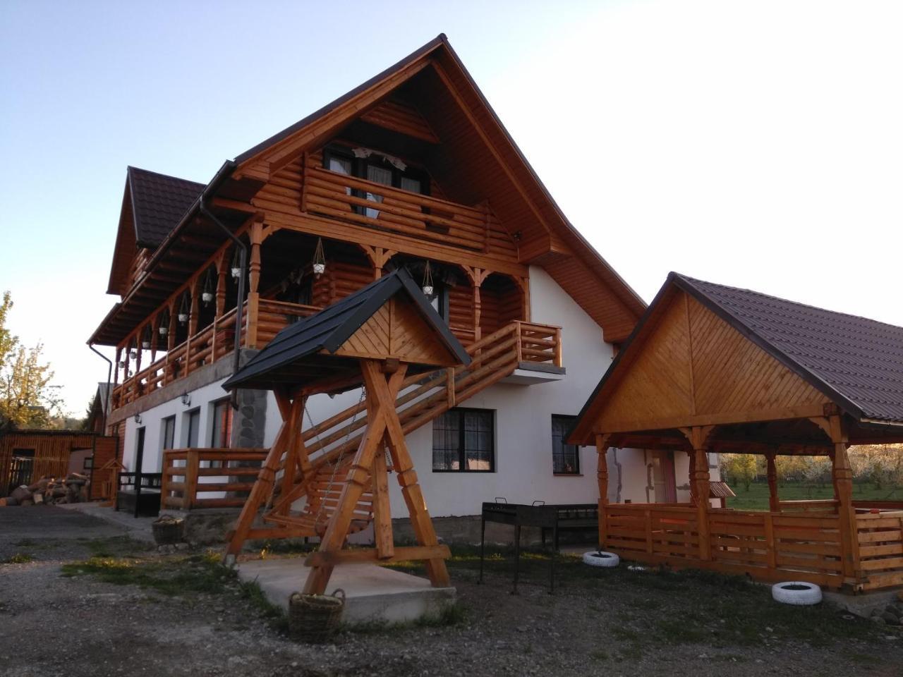 Budeşti Pensiune Agroturistica "Casa Teodora" מראה חיצוני תמונה